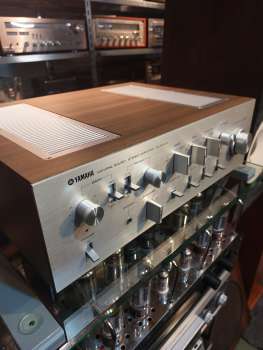 Preview: YAMAHA CA-800 MK II  Verstärker Bolide Japan 1976 woodcase Class A+B